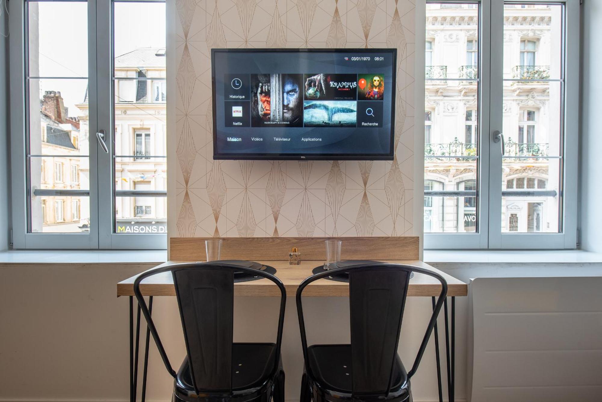 Au Nouveau Boulonnais - 4 Appartements Charmants Pour Couples, Familles Et Groupe D'Amis, Vieille Ville Et Centre Ville De Boulogne Sur Mer 外观 照片
