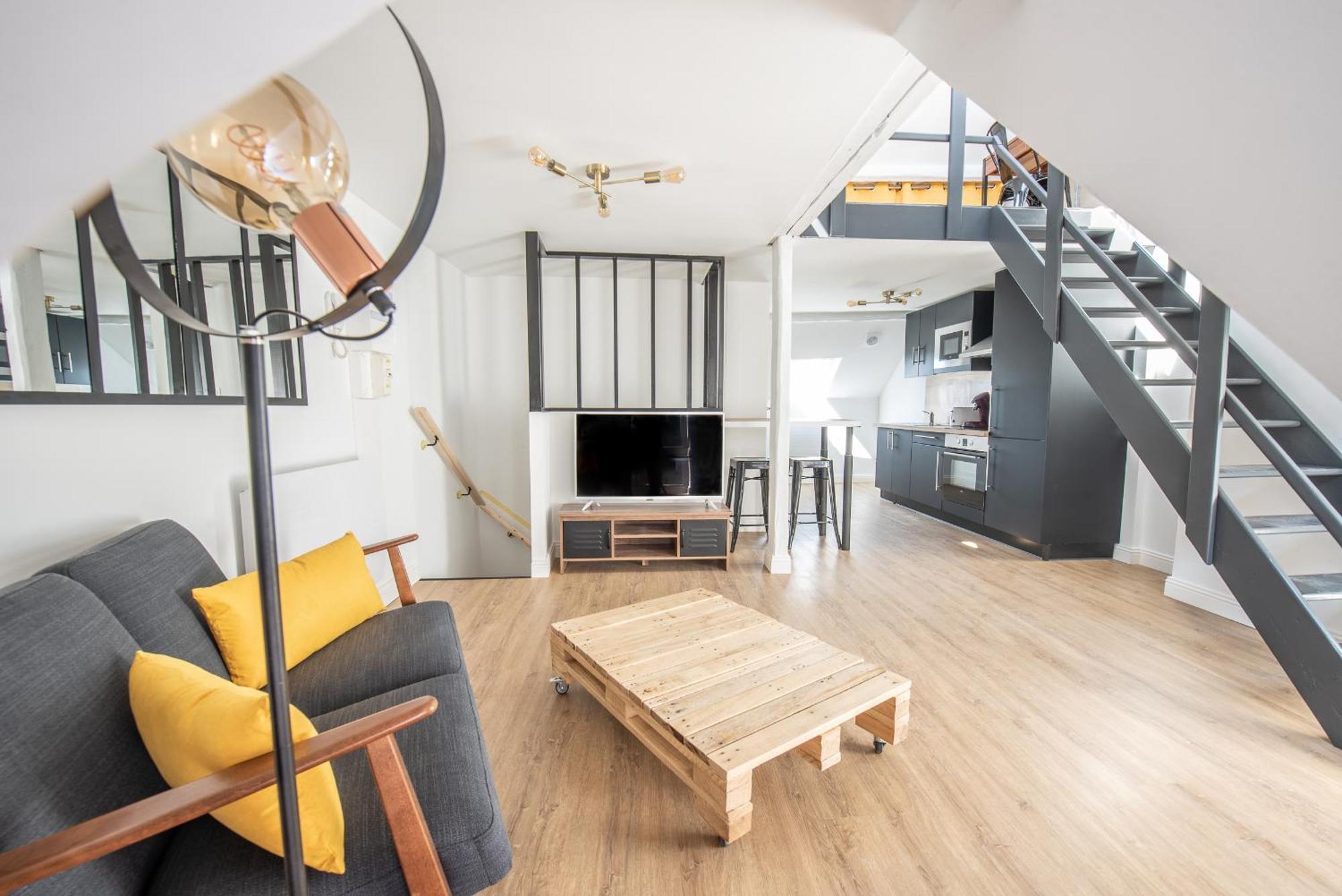Au Nouveau Boulonnais - 4 Appartements Charmants Pour Couples, Familles Et Groupe D'Amis, Vieille Ville Et Centre Ville De Boulogne Sur Mer 外观 照片